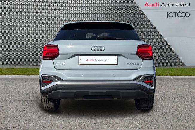 AUDI Q2 Photo 7