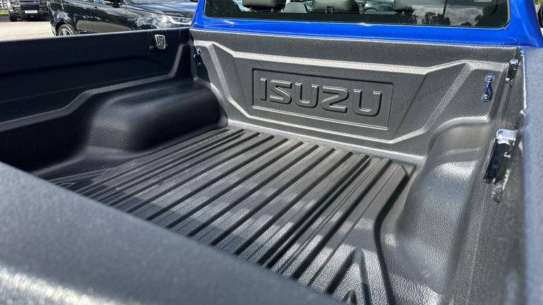 Used Isuzu D-Max WK74XBL 22