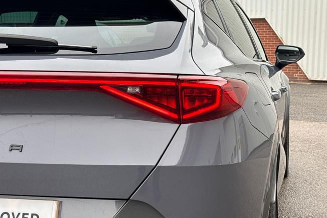 CUPRA Formentor Photo 18