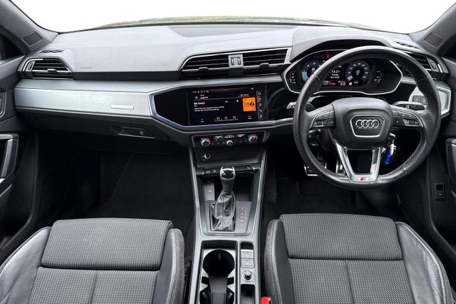 Audi Q3 Photo 10