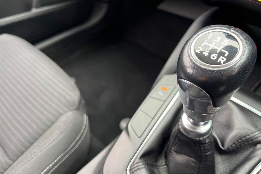 Ford Focus Photo autoimg-34cf4cf6fff2b62f0e9dd990e9b5a0b62e7484ab.jpg