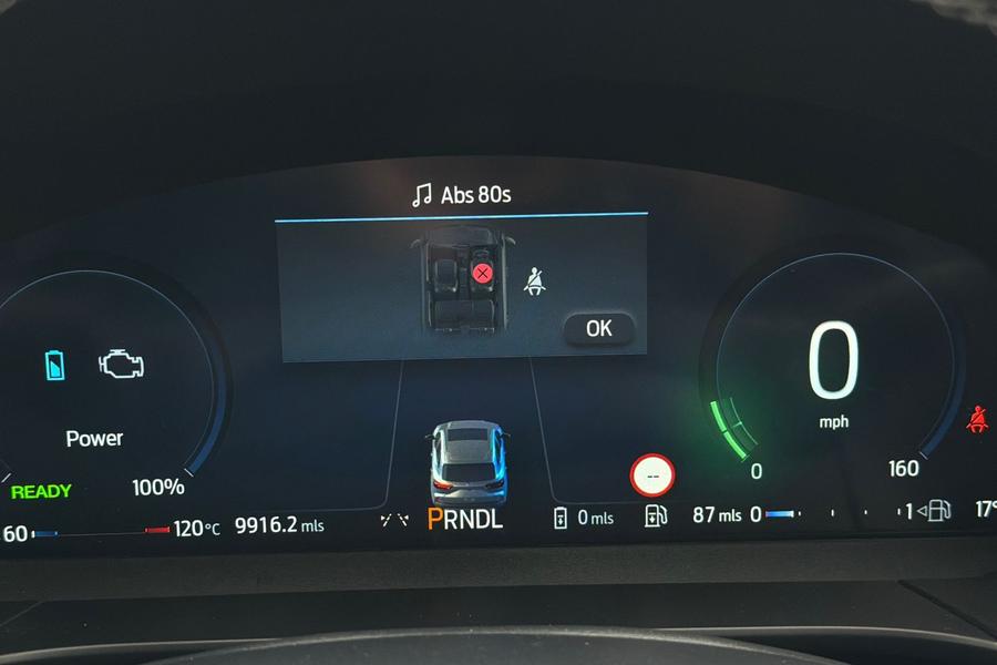 Ford KUGA Photo autoimg-34d27c16f6e133282d7cd3d8f0442618165884e9.jpg