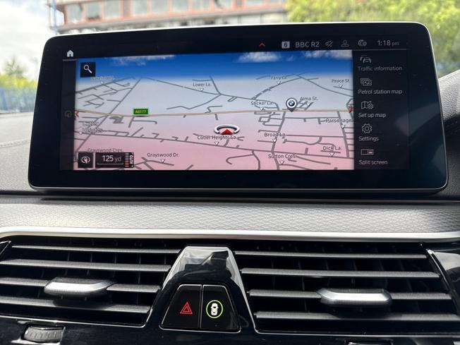 BMW 5 Series Photo 14