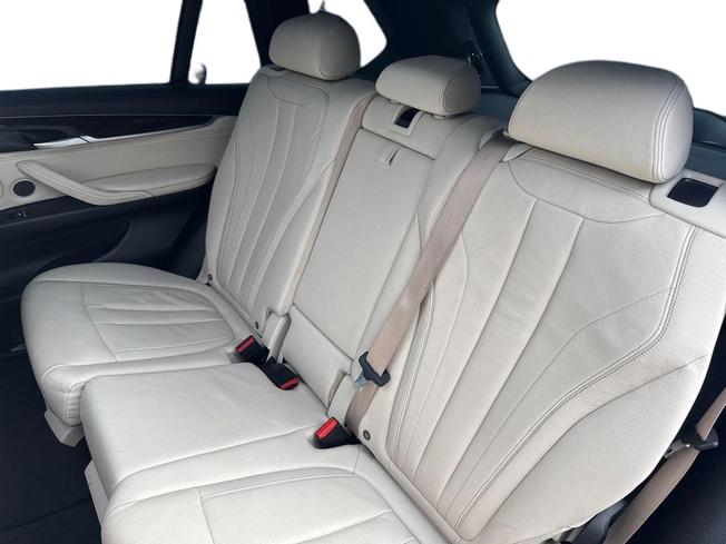 BMW X5 Photo 9