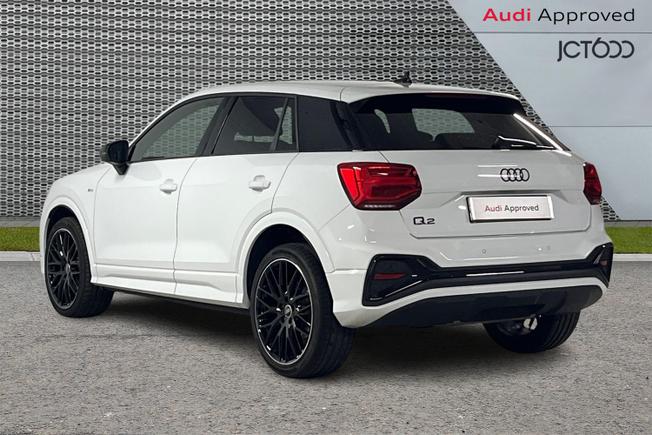 AUDI Q2 Photo 3