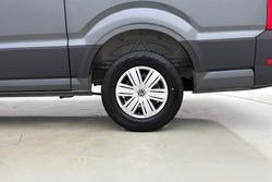 VOLKSWAGEN Crafter Photo 5