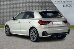 Audi A1 Photo 3