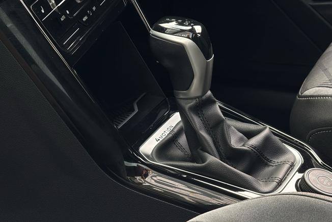 VOLKSWAGEN T-Roc Photo 44