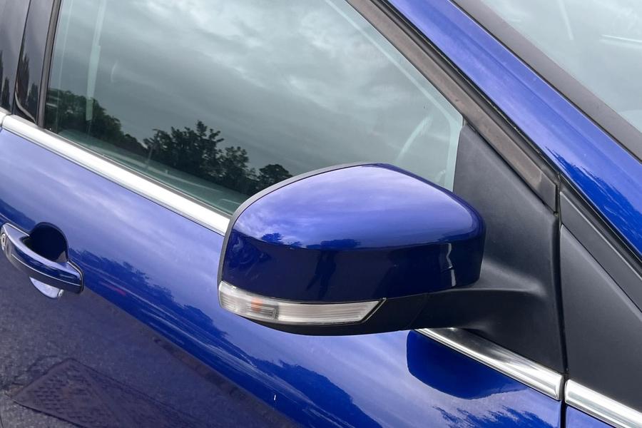 Ford FOCUS Photo autoimg-34e773ec5c051d7cfe1001d112508d8ee64baeff.jpg