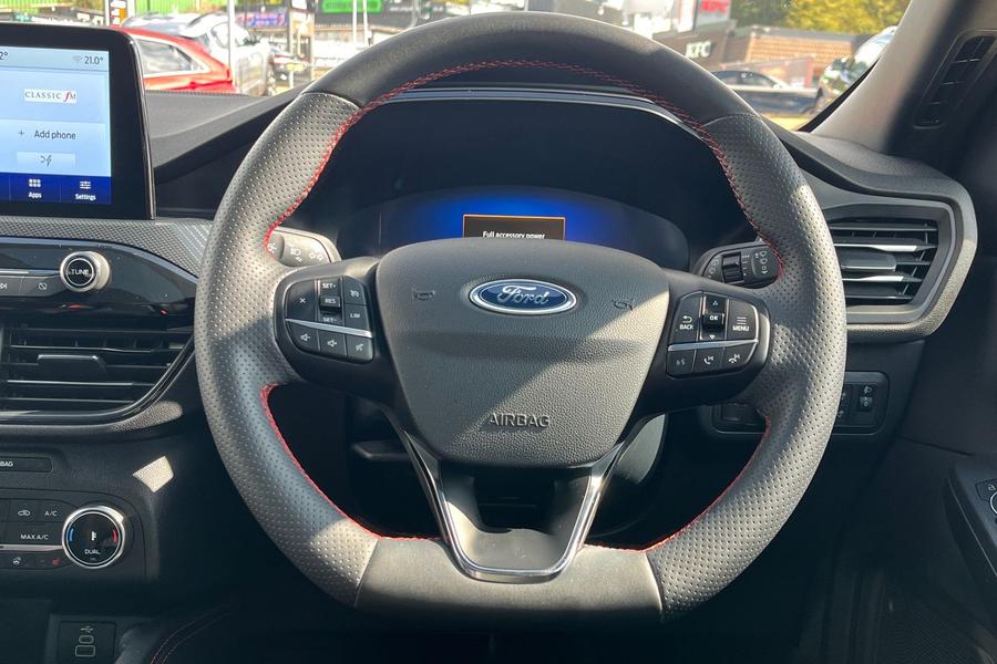 Ford Kuga Photo autoimg-34e7e1acb720e0a8c9a670b63e7009091c754c8c.jpg