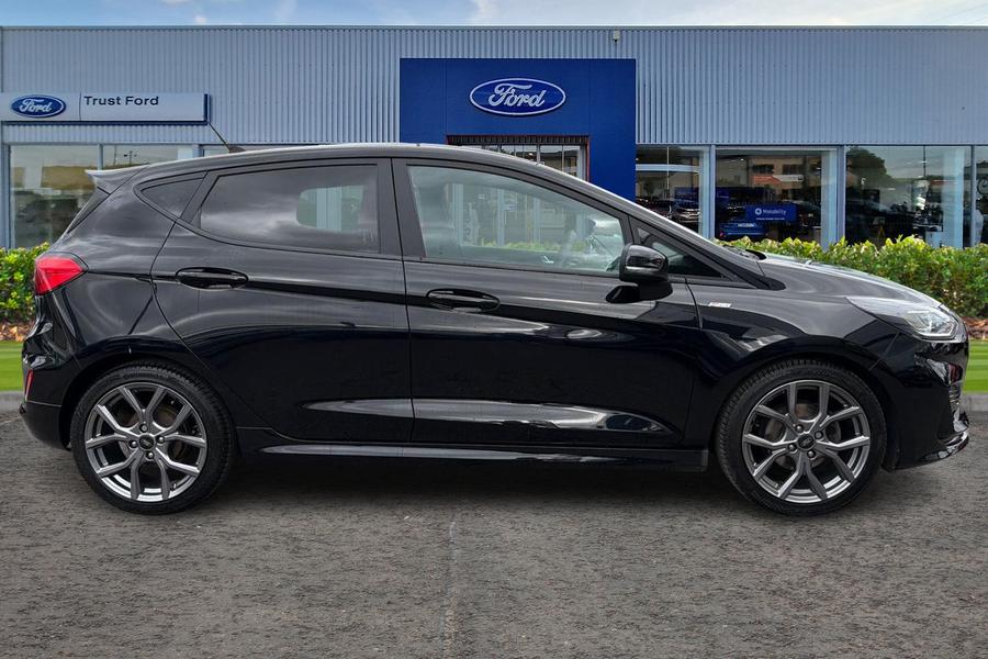 Ford FIESTA Photo autoimg-34e80dcbbf12fb2a5cda3fb93e8cc794ce2e9ea2.jpg