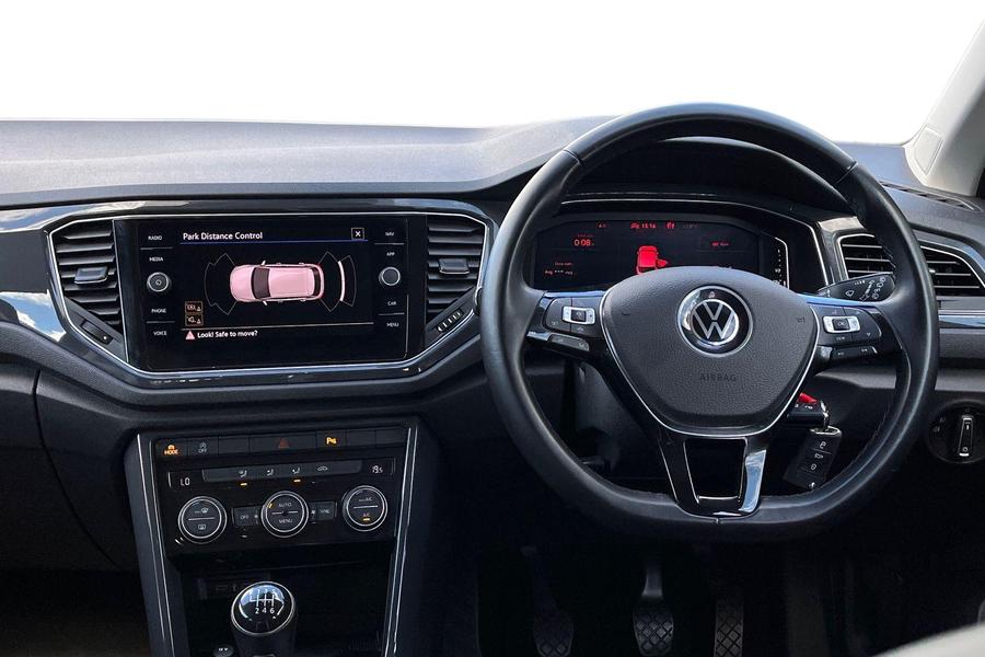 Volkswagen T-ROC Photo autoimg-34e86a2b1241e151ef4bbd90c8ab9bbb939c1ffc.jpg