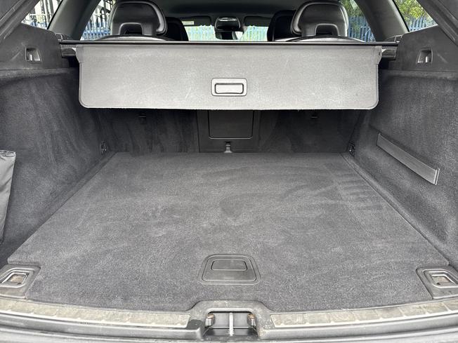 VOLVO XC60 Photo 12