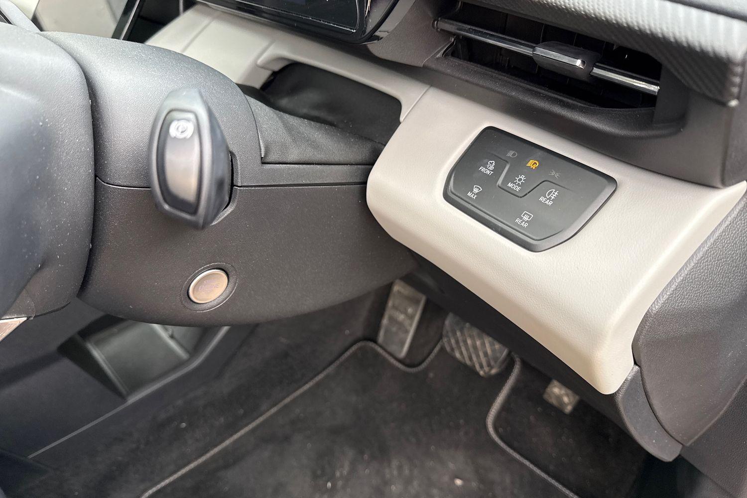 Ford Explorer Photo 25