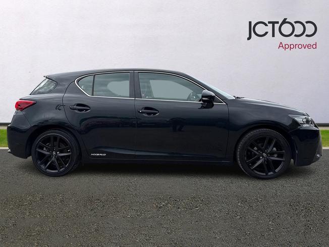 Lexus CT Photo 4