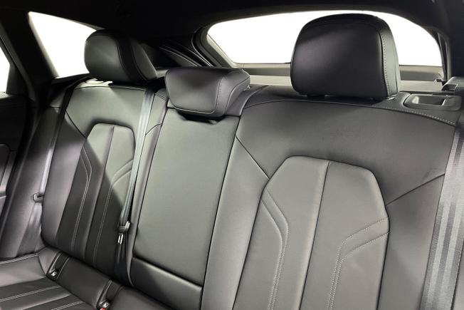 AUDI A5 Avant Photo 9