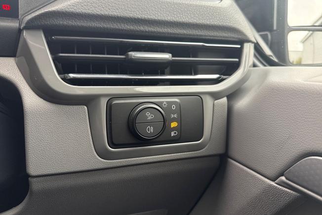 VOLKSWAGEN Transporter Photo 42