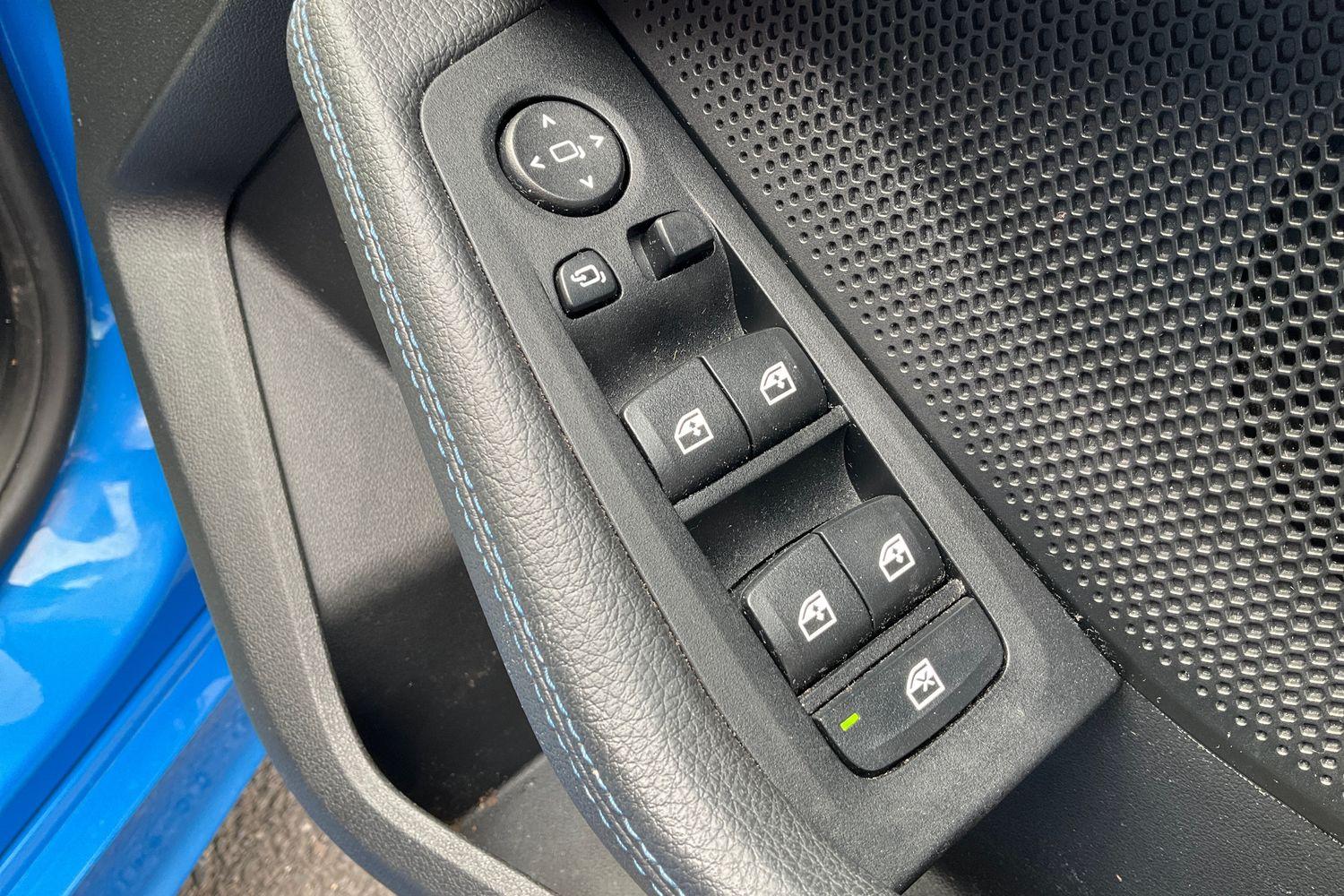 BMW 1 SERIES Photo 15