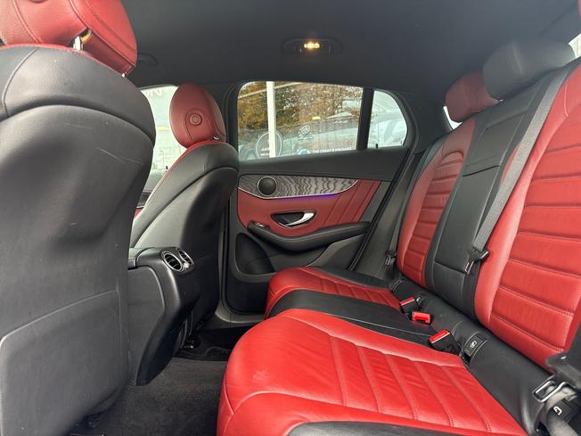 MERCEDES-BENZ GLC Photo 46
