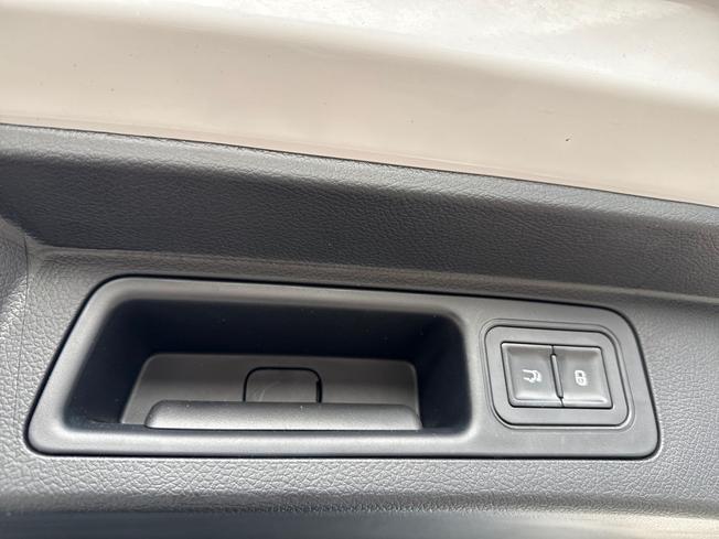 BYD Seal U Photo 23