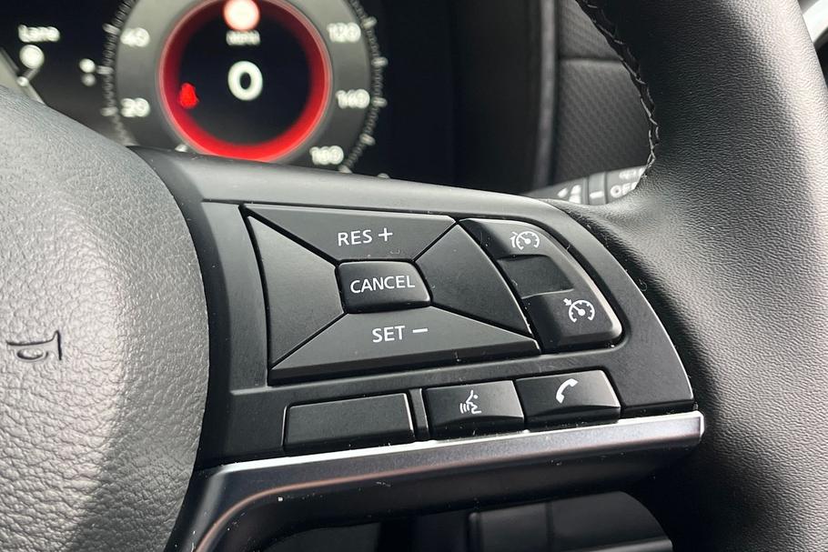 Used Nissan Juke WN75HYV 35