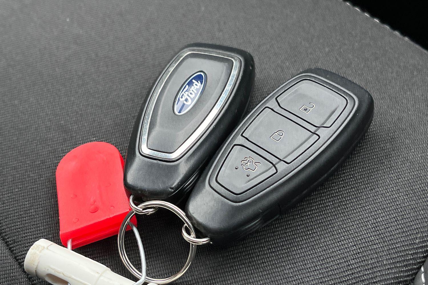 Ford KUGA Photo 39