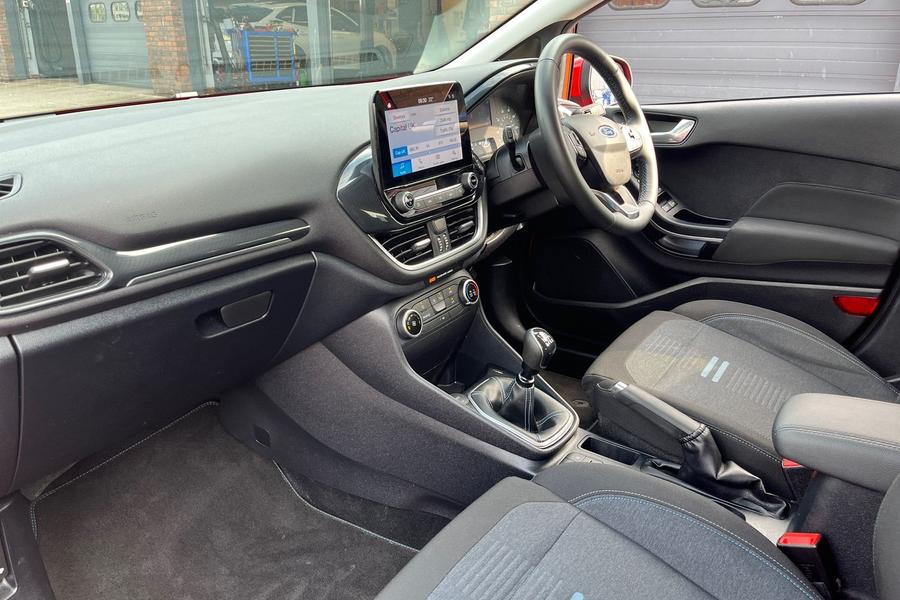 Ford FIESTA Photo autoimg-35103fd35d747bfa96b0edf58ba91221f9db20f4.jpg