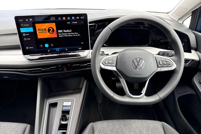 Volkswagen Golf Photo 11