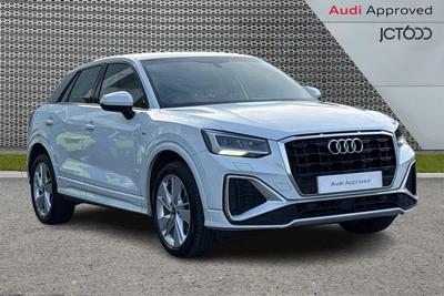 2022 AUDI Q2 S line 35 TFSI 150 PS S tronic at JCT600