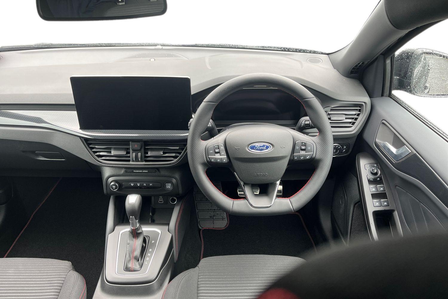 Ford Focus Photo 10