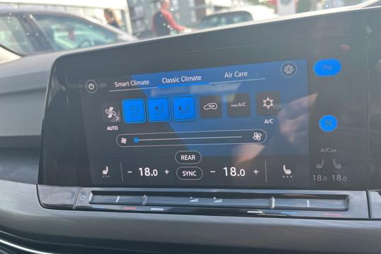 Volkswagen Golf Photo autoimg-351b1f9d7b0c897661120699bc6b3d39a1d33d64.jpg