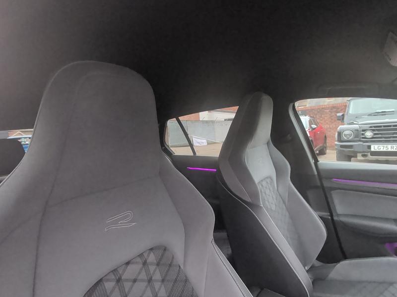 Used Volkswagen Golf NX71ULO 34