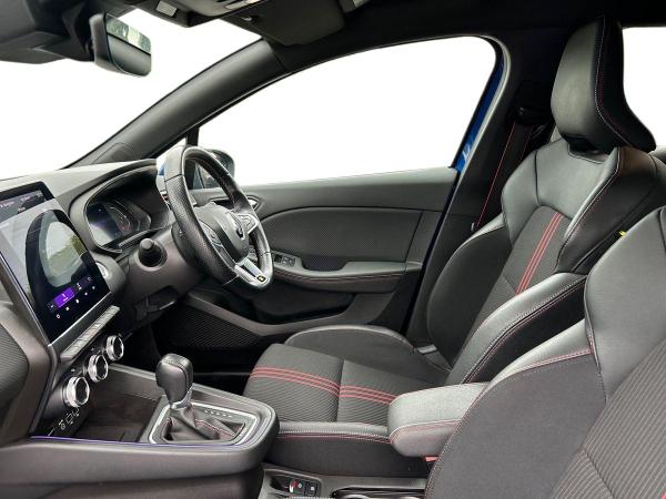 Renault Clio Photo autoimg-3520378e0793e1ff59d0f94fd51079173964eaa1.jpg