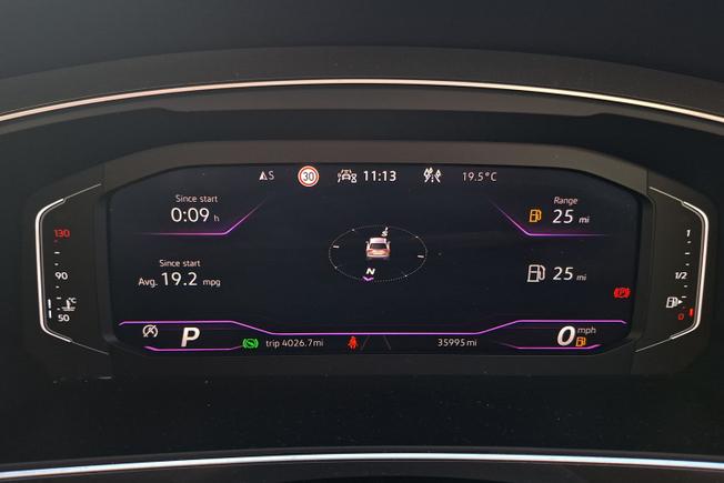 VOLKSWAGEN Tiguan Photo 15