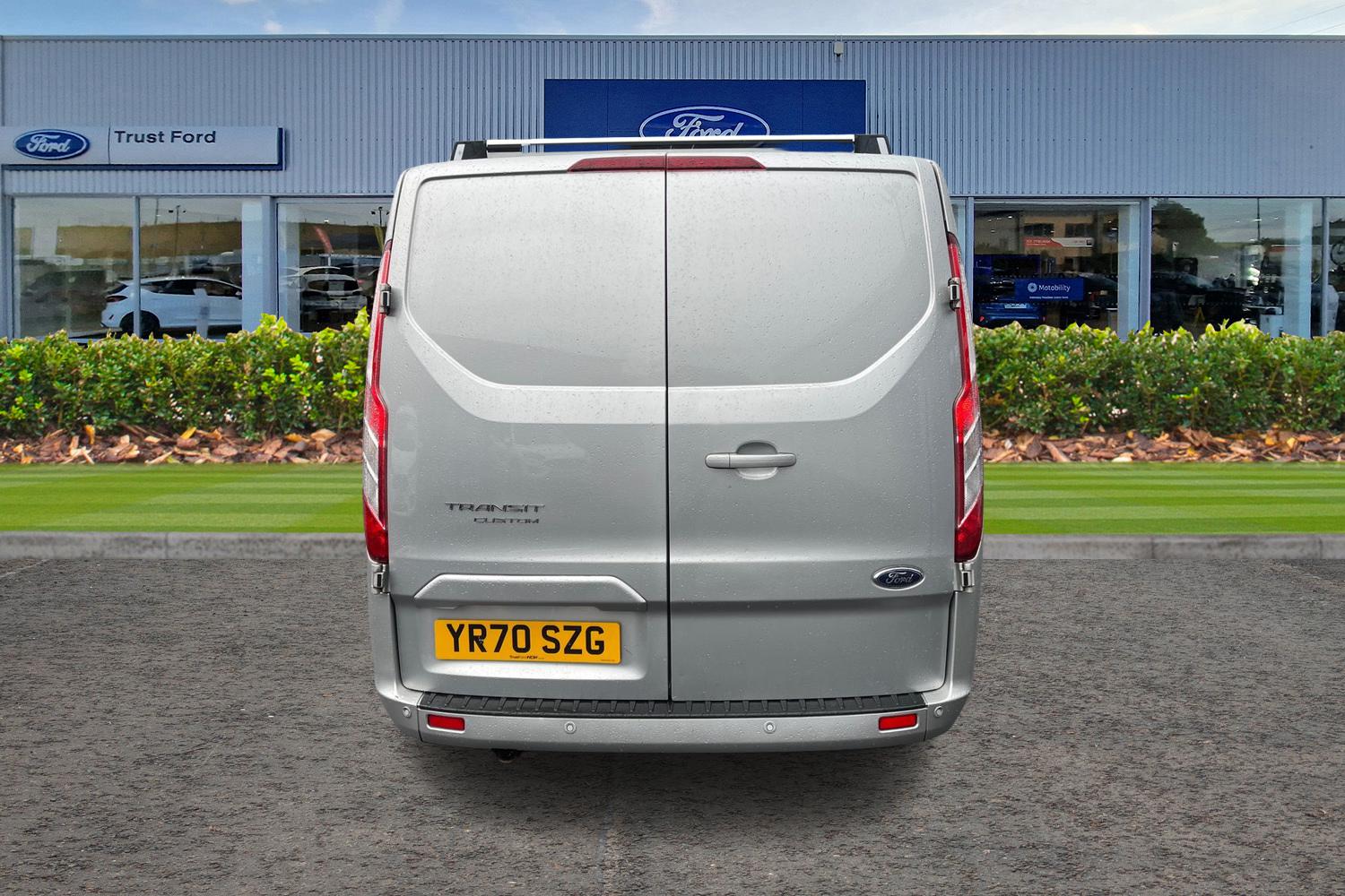 Ford TRANSIT CUSTOM Photo 12