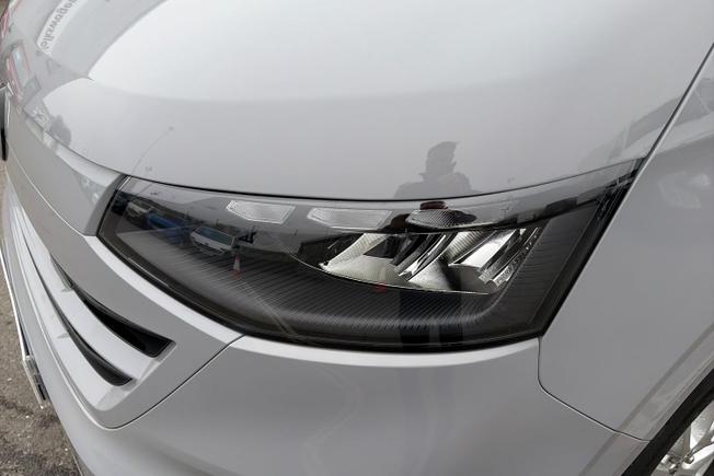 Volkswagen Transporter Photo 23