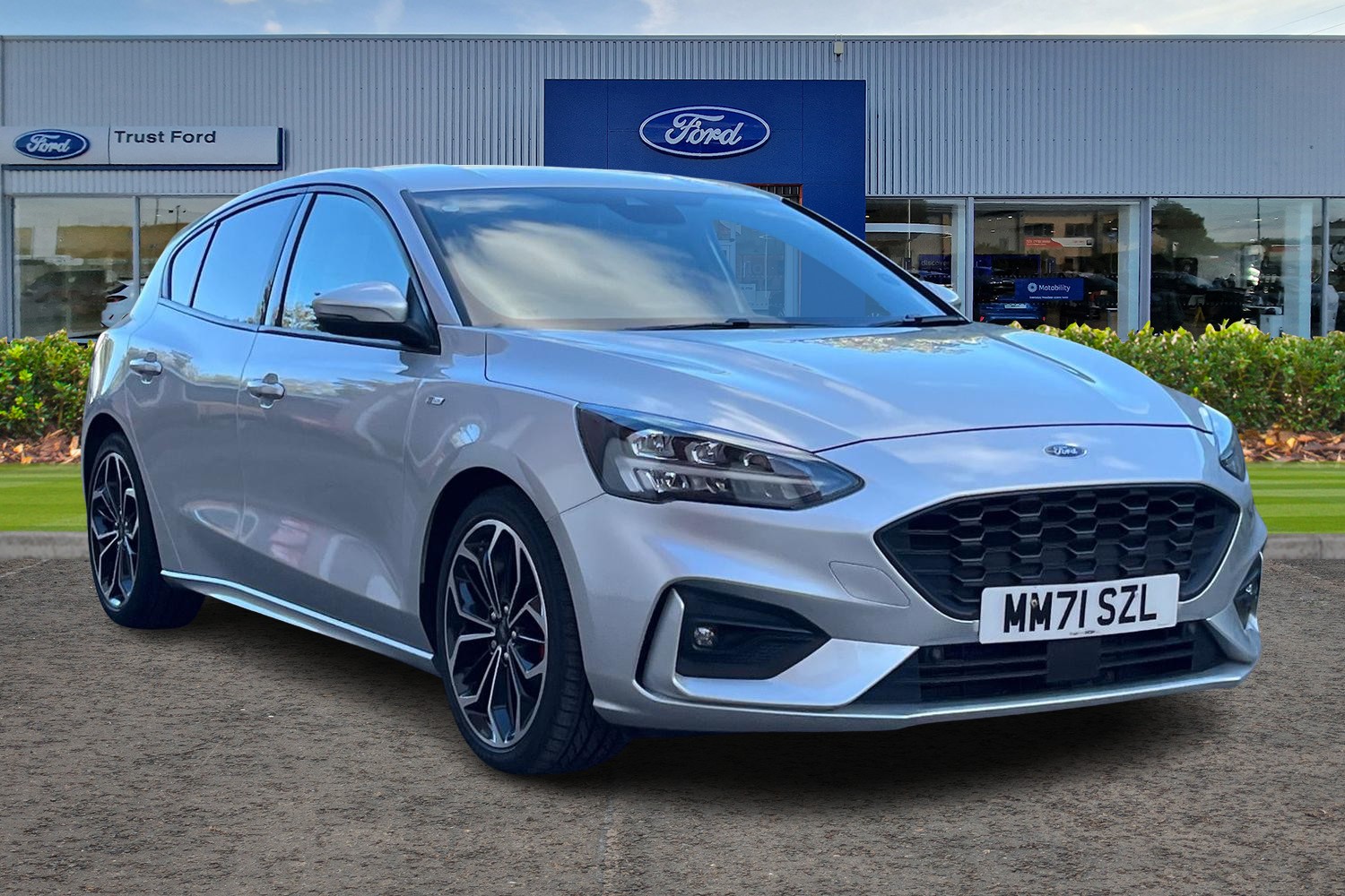 Ford FOCUS Photo 0