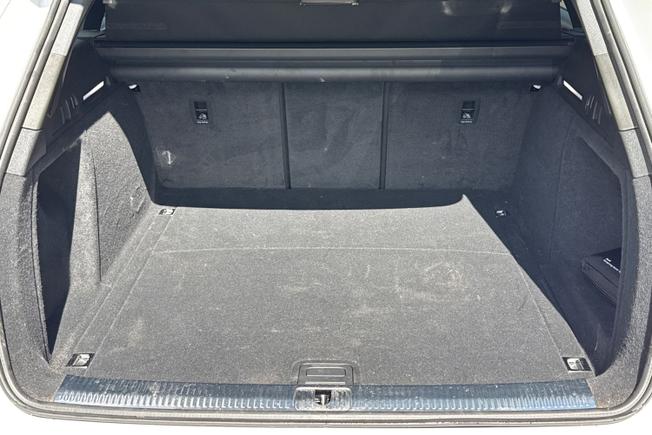 AUDI A4 Avant Photo 12