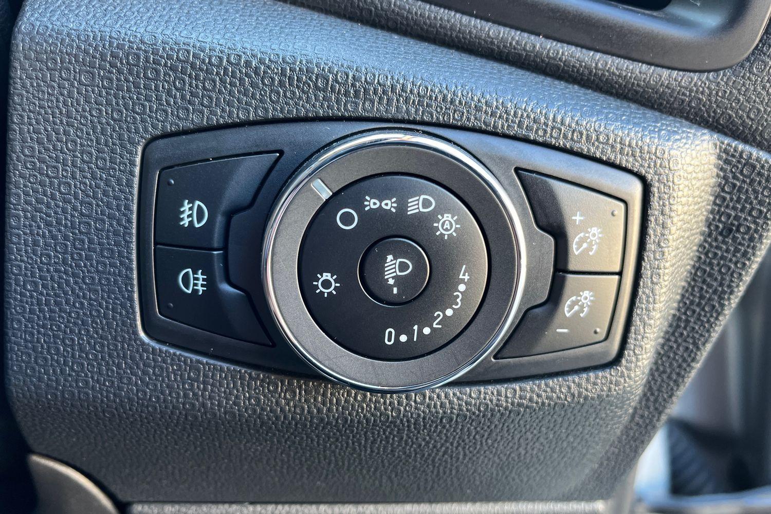 Ford EcoSport Photo 26