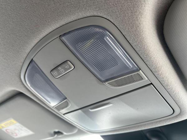Kia Stonic Photo autoimg-35308545ab003af96f73e28e7ec36cd52e03fabf.jpg