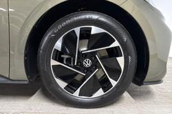 VOLKSWAGEN ID.3 Photo 5