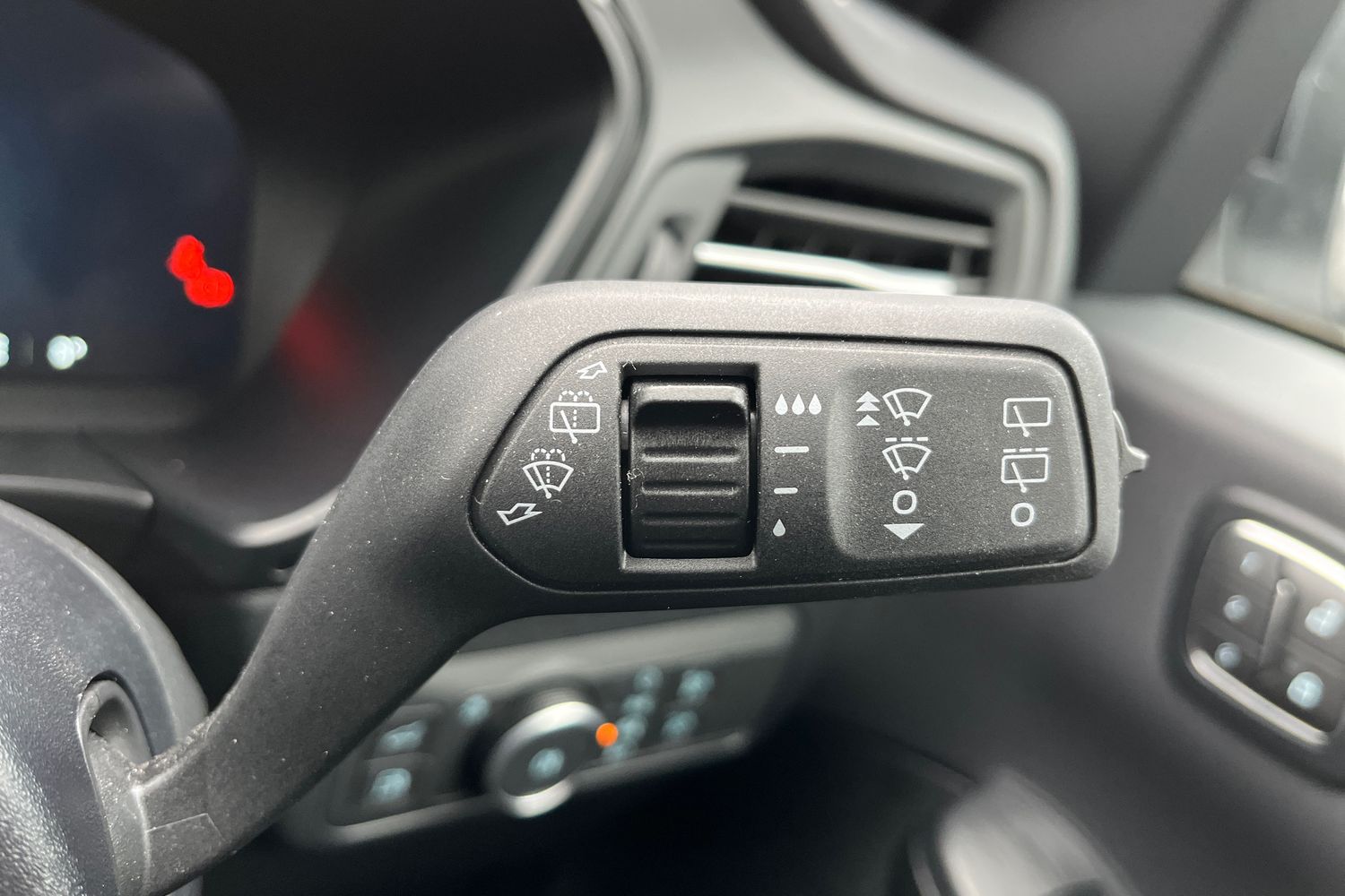 Ford Kuga Photo 14