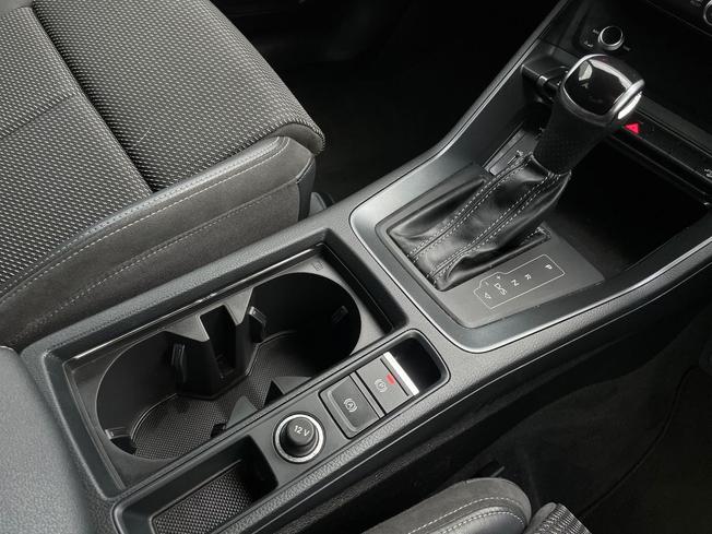 AUDI Q3 Photo 43