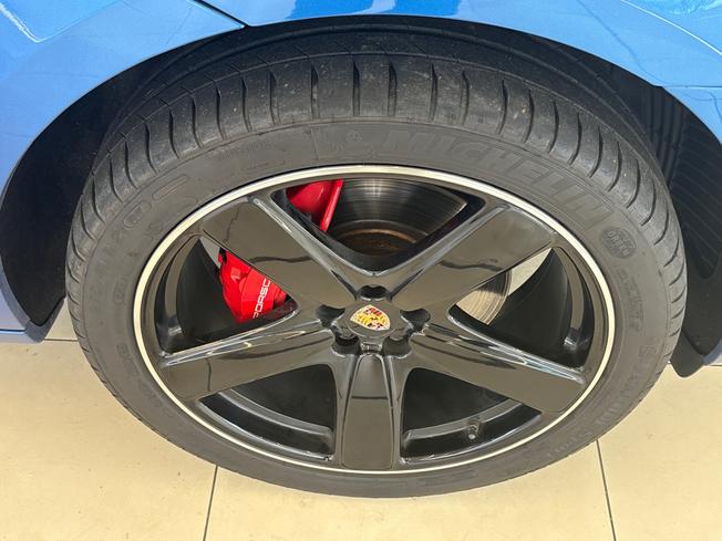 PORSCHE Macan Photo 24