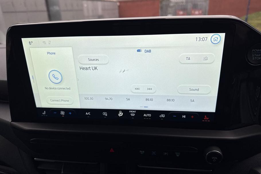 Used Ford TRANSIT CUSTOM 27