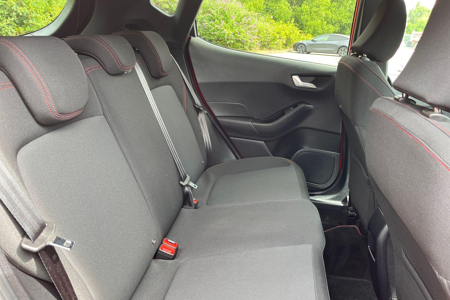 Ford Fiesta Photo 36