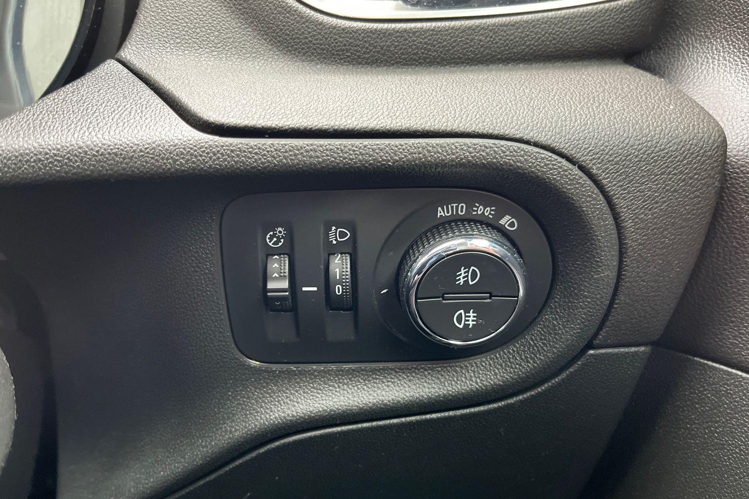 Vauxhall GRANDLAND X Photo 25