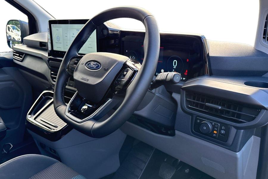 Ford TRANSIT CUSTOM Photo autoimg-353d942b4c3f59969340875f0b2f5107a4821827.jpg