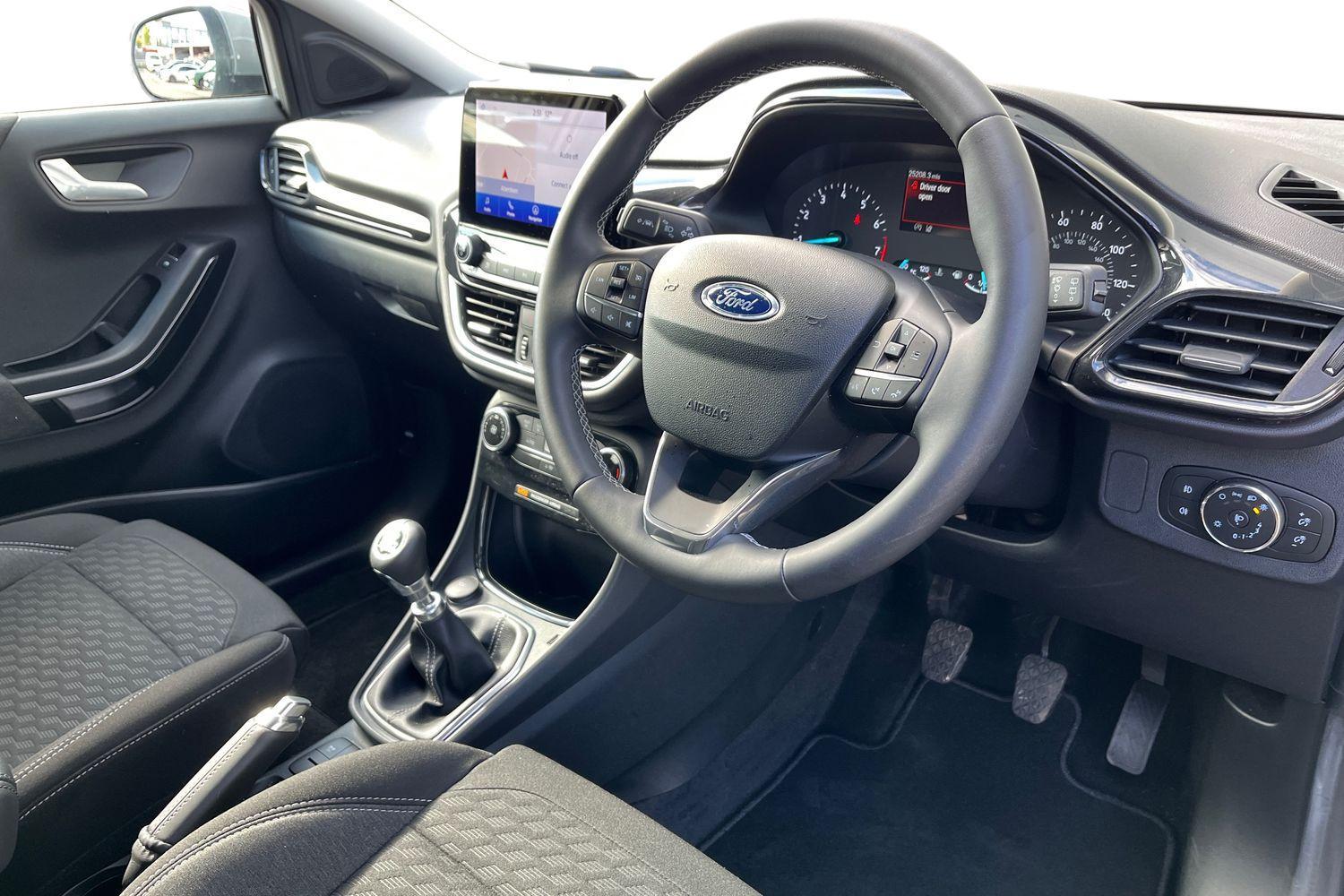 Ford Puma Photo 8