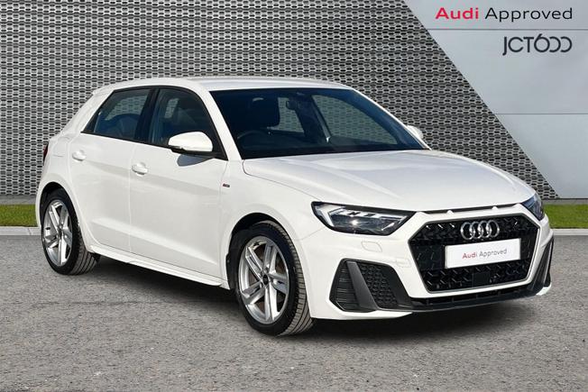 Audi A1 Photo 1